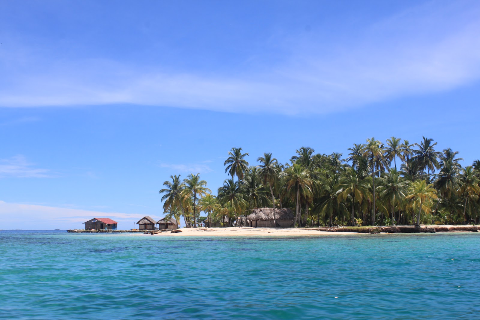 Foto de Praia de Winfli Sailtrip e sua bela paisagem