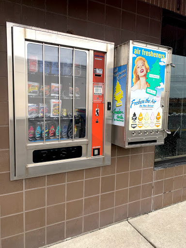 Car Wash «Rainbow Auto Wash», reviews and photos, 21777 Allen Rd, Woodhaven, MI 48183, USA