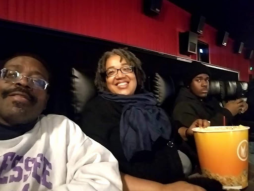 Movie Theater «Regal Cinemas Streets of Indian Lake 16 & IMAX», reviews and photos, 300 Indian Lake Blvd, Hendersonville, TN 37075, USA