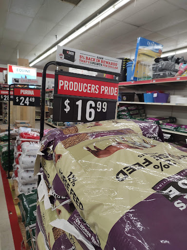 Home Improvement Store «Tractor Supply Co.», reviews and photos, 100 Dekalb Plaza Blvd, Fort Payne, AL 35967, USA