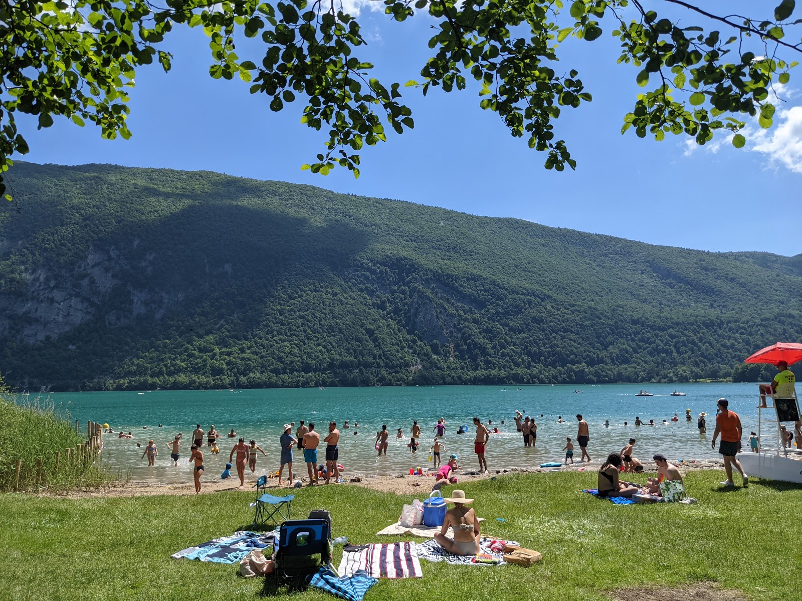 Photo de Plage de Bon Vent avec un rivage droit