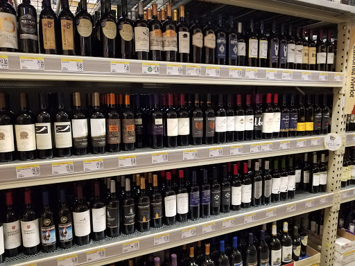 Grocery Store «Wegmans», reviews and photos, 100 Wegmans Way, Charlottesville, VA 22902, USA