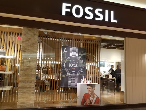 Watch Store «Fossil Store», reviews and photos, 21 W County Center #1035, Des Peres, MO 63131, USA