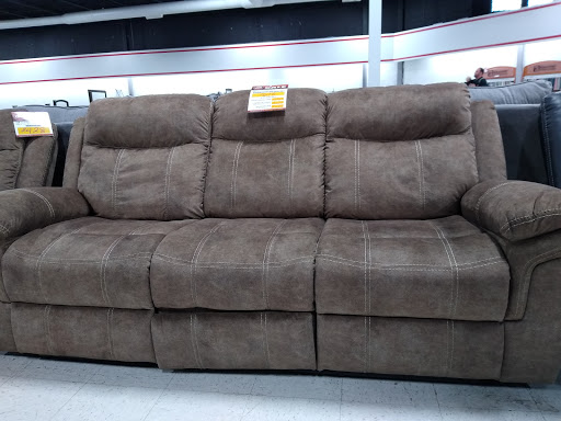 Furniture Store «Louisville Overstock Furniture Warehouse», reviews and photos, 1050 E Lewis and Clark Pkwy, Clarksville, IN 47129, USA