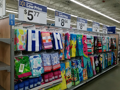 Department Store «Walmart Supercenter», reviews and photos, 4200 Salem Rd, Covington, GA 30016, USA