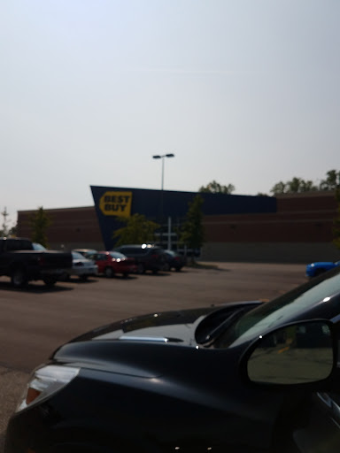 Electronics Store «Best Buy», reviews and photos, 50400 Waterside Dr, Chesterfield, MI 48051, USA