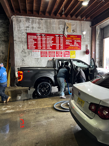 Flores Hand Car Wash en Jersey City