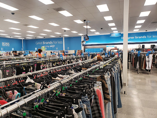 Clothing Store «Ross Dress for Less», reviews and photos, 2455 San Pablo Dam Rd, San Pablo, CA 94806, USA