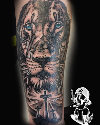 Explore reflection tattoo ideas, creative tattoo ideas in Nashville, available at RedBird Tattoo