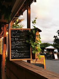 Restaurant français Cabanon Sauvage à Puycelsi (le menu)