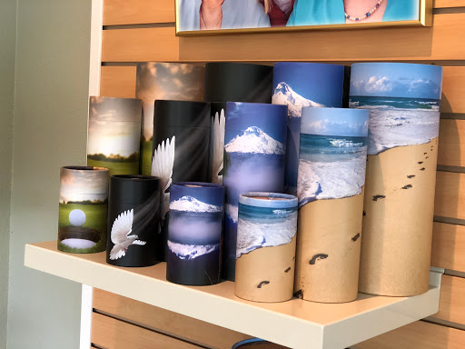 Cremation Service «Crown Memorial Center - Cremation Services», reviews and photos, 8974 SW Tualatin-Sherwood Rd, Tualatin, OR 97062, USA