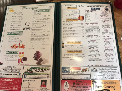 Cafe «The Good Harvest Cafe», reviews and photos, 575 US Hwy 101 S, Crescent City, CA 95531, USA