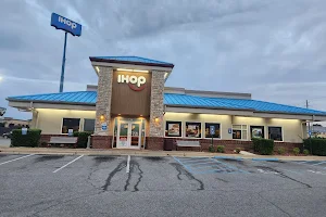 IHOP image