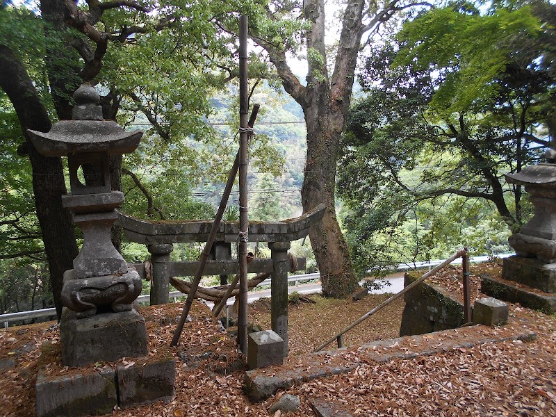 明治神社