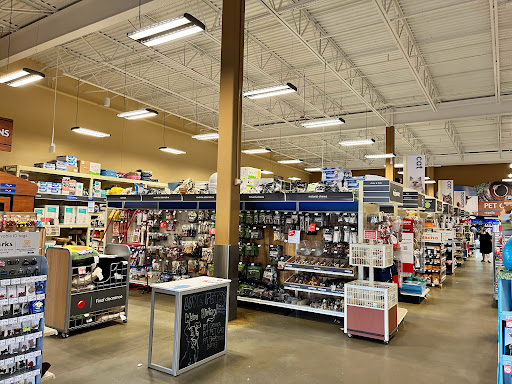 Pet Supply Store «PetSmart», reviews and photos, 700 Gallery Blvd b, Scarborough, ME 04074, USA