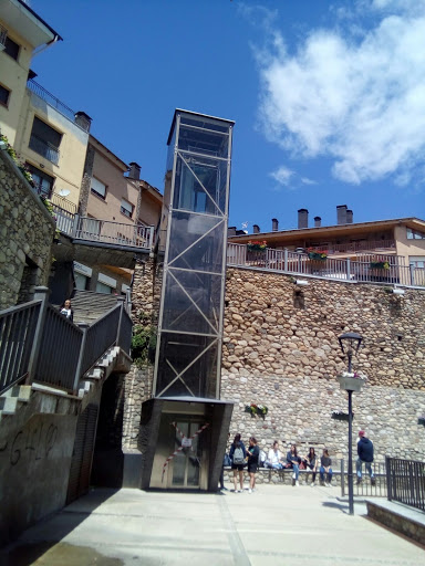 Neteges Cerdanya Pirineus en Puigcerdà, Girona