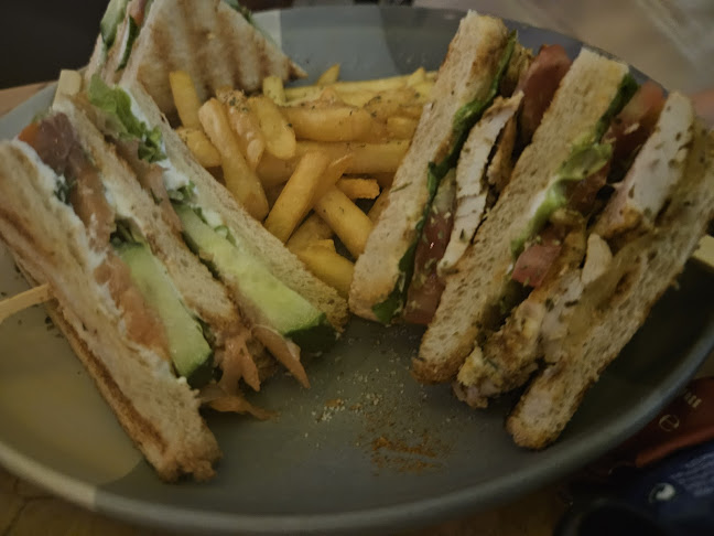 Opinii despre OLD str. Downtown Bar în Θεσσαλονίκη - Μπαρ