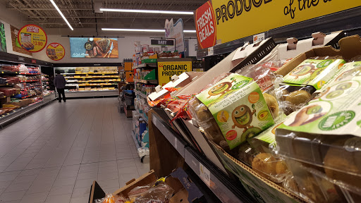 Supermarket «ALDI», reviews and photos, 761 E Dundee Rd, Palatine, IL 60074, USA