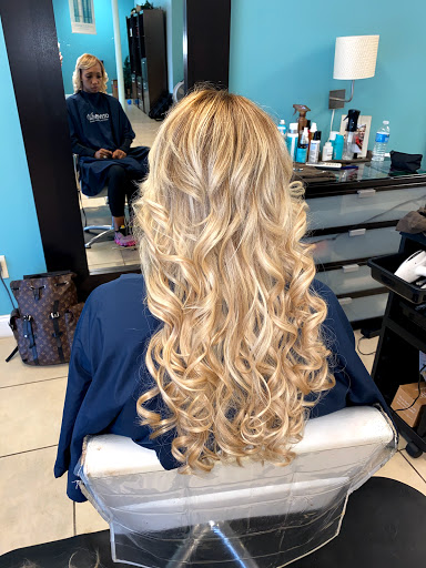Hair Salon «Glow on main hair salon», reviews and photos, 505 N Main St, Greenville, SC 29601, USA