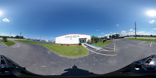 Auto Glass Shop «Glades Repair Collision & Body», reviews and photos, 425 NW Ave L, Belle Glade, FL 33430, USA