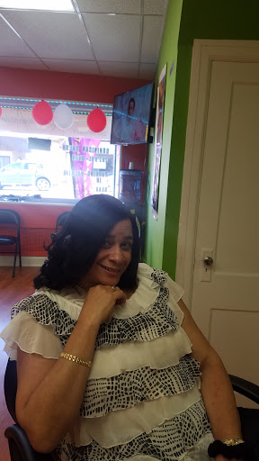 Beauty Salon «Perfect Hair Salon Dominican Style», reviews and photos, 86 York Rd, Willow Grove, PA 19090, USA