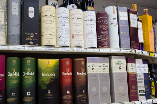 Liquor Store «Westlake Wine & Spirits», reviews and photos, 2024 35th Ave, Greeley, CO 80634, USA