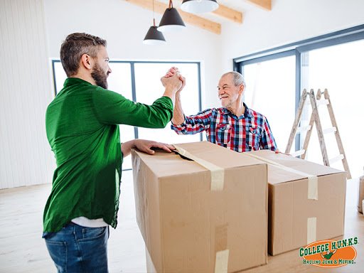 Moving Company «College Hunks Hauling Junk and Moving», reviews and photos, 39 Davenport St, Stamford, CT 06902, USA