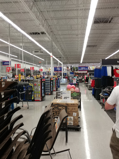 Sporting Goods Store «Academy Sports + Outdoors», reviews and photos, 193 Stonebrook Pl, Jackson, TN 38305, USA