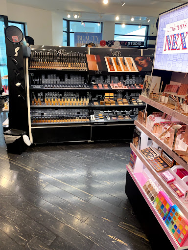 Cosmetics Store «SEPHORA», reviews and photos, 8702 Keystone Crossing, Indianapolis, IN 46240, USA