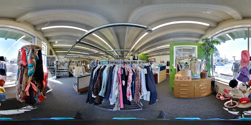 Thrift Store «Treasure Trunk Thrift Shop», reviews and photos, 5892 W 44th Ave, Wheat Ridge, CO 80212, USA