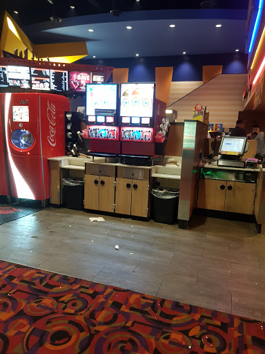 Movie Theater «Century 16 Eastport Plaza», reviews and photos, 4040 SE 82nd Ave, Portland, OR 97266, USA