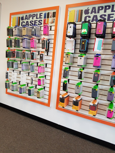 Cell Phone Store «Cellular Repair Center Inc, IPHONE & ANDROID REPAIRS», reviews and photos, 29576 Orchard Lake Rd, Farmington Hills, MI 48334, USA