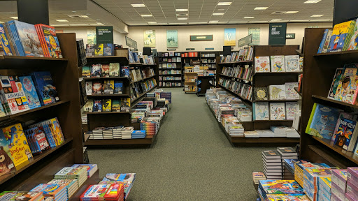 Book Store «Barnes & Noble Bookstores», reviews and photos, 2325 S Stemmons Fwy #401, Lewisville, TX 75067, USA