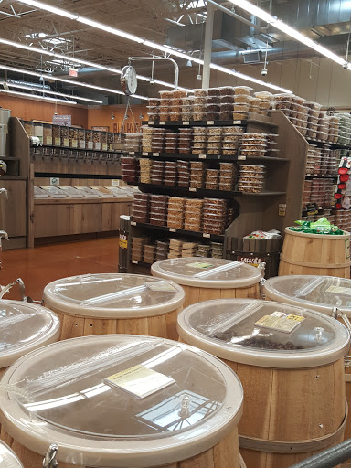 Grocery Store «Fresh Thyme Farmers Market- Downers Grove», reviews and photos, 325 Ogden Ave, Downers Grove, IL 60515, USA