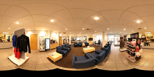 Car Dealer «Lee Johnson Auto Family», reviews and photos, 11845 NE 85th St, Kirkland, WA 98033, USA