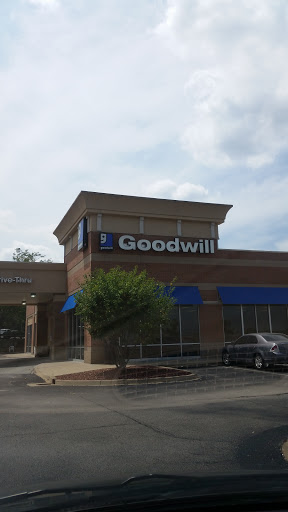 Donations Center «Goodwill», reviews and photos