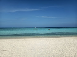 Photo de Gulhi Beach avec un rivage droit