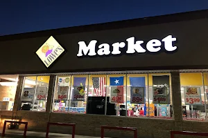 Lowe's Market image
