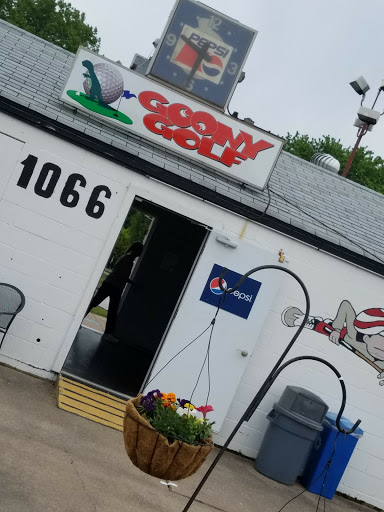 Golf Course «Spring Lake Park Goony Golf Mini Golf», reviews and photos, 1066 County Hwy 10, Spring Lake Park, MN 55432, USA