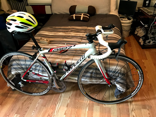 Bicycle Store «Castle Hill Bike Shop», reviews and photos, 3467 E Tremont Ave, Bronx, NY 10465, USA