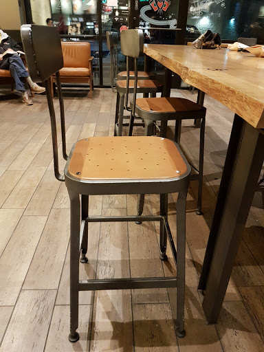 Coffee Shop «Starbucks», reviews and photos, 1757 E Hebron Pkwy, Carrollton, TX 75010, USA