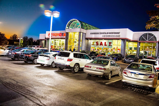 Toyota Dealer «Oakbrook Toyota», reviews and photos, 550 E Ogden Ave, Westmont, IL 60559, USA