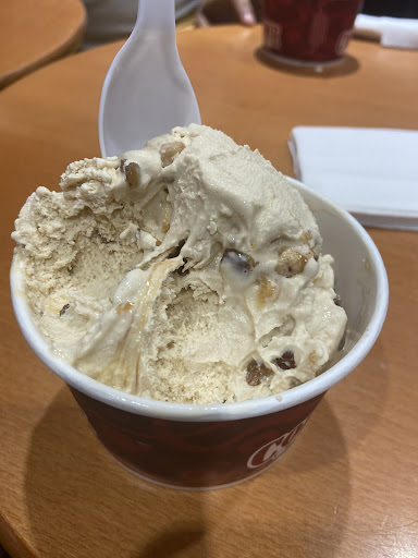 Ice Cream Shop «Cold Stone Creamery», reviews and photos, 15 Blake Blvd, Kissimmee, FL 34747, USA