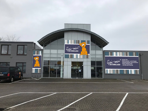 Fini-mini - Der Hundeladen GmbH unter Lübeck, 