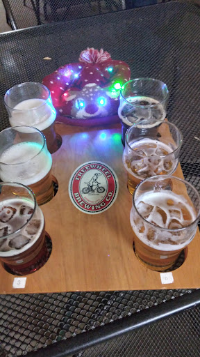 Shopping Mall «Marsh Manor Shopping Center», reviews and photos, 3700 Florence St, Redwood City, CA 94063, USA