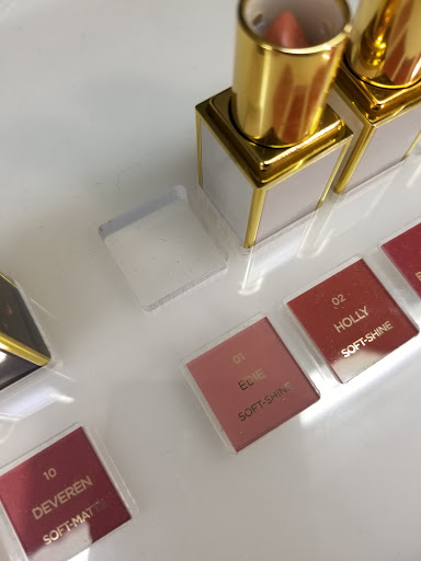 Cosmetics Store «SEPHORA», reviews and photos, 2800 W Big Beaver Rd, Troy, MI 48084, USA