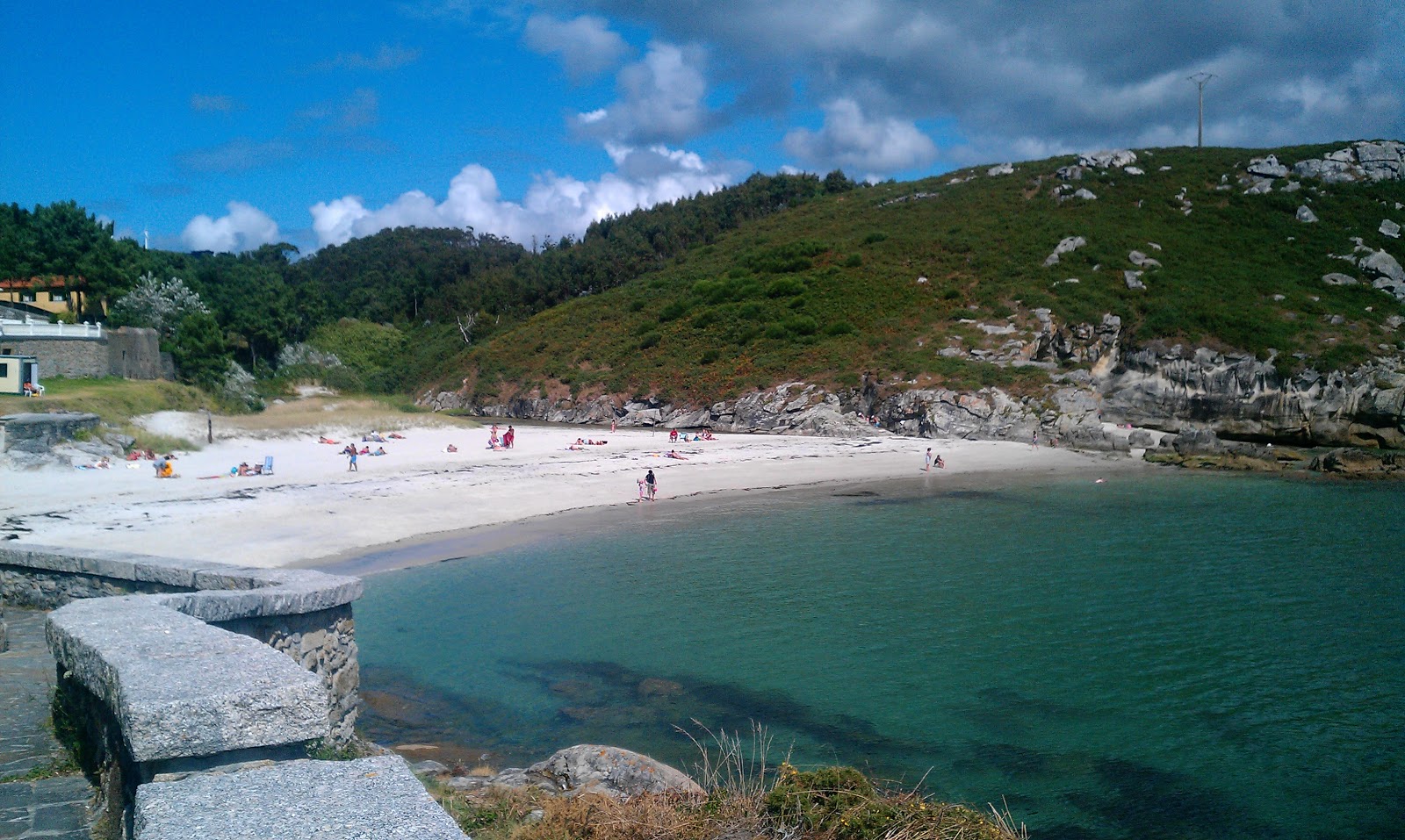 Praia do Osmo的照片 带有宽敞的海湾