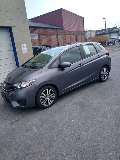 Used Car Dealer «224 Auto», reviews and photos, 934 N Queen St, Lancaster, PA 17603, USA