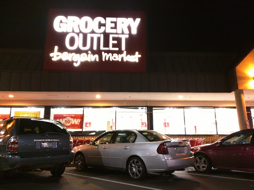 Grocery Store «Grocery Outlet Bargain Market», reviews and photos, 3020 NE 127th St, Seattle, WA 98125, USA