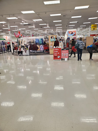 Department Store «Target», reviews and photos, 6635 Fallbrook Ave, West Hills, CA 91307, USA